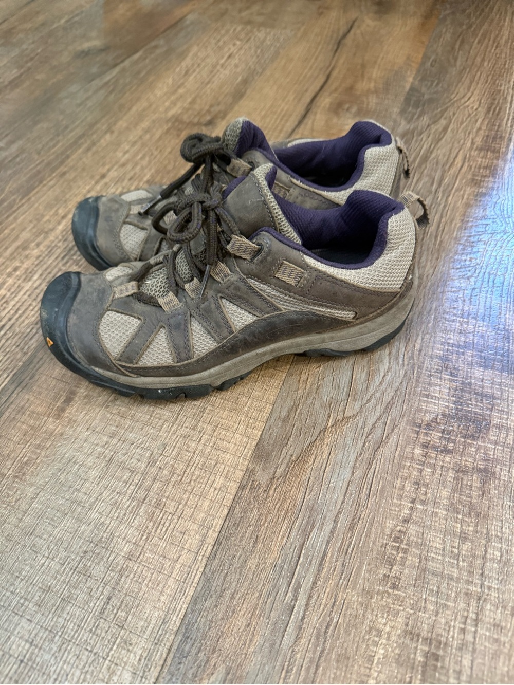Keen Women's Gray and Purple Low-Cut Hiking Shoes